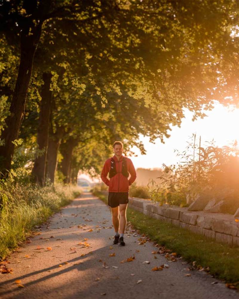 El poder de Caminar y Entrenar: Claves para los grandes logros