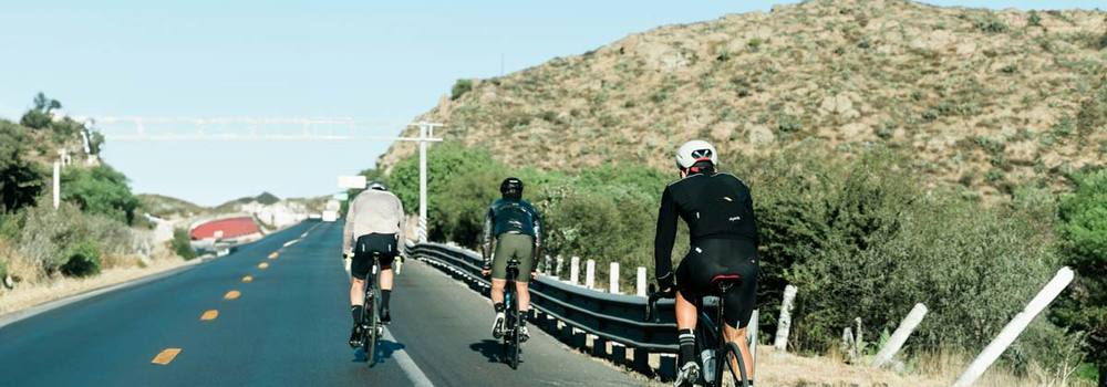 Entrenamiento Cruzado: Cómo mejorar tu rendimiento combinando natación, ciclismo y running