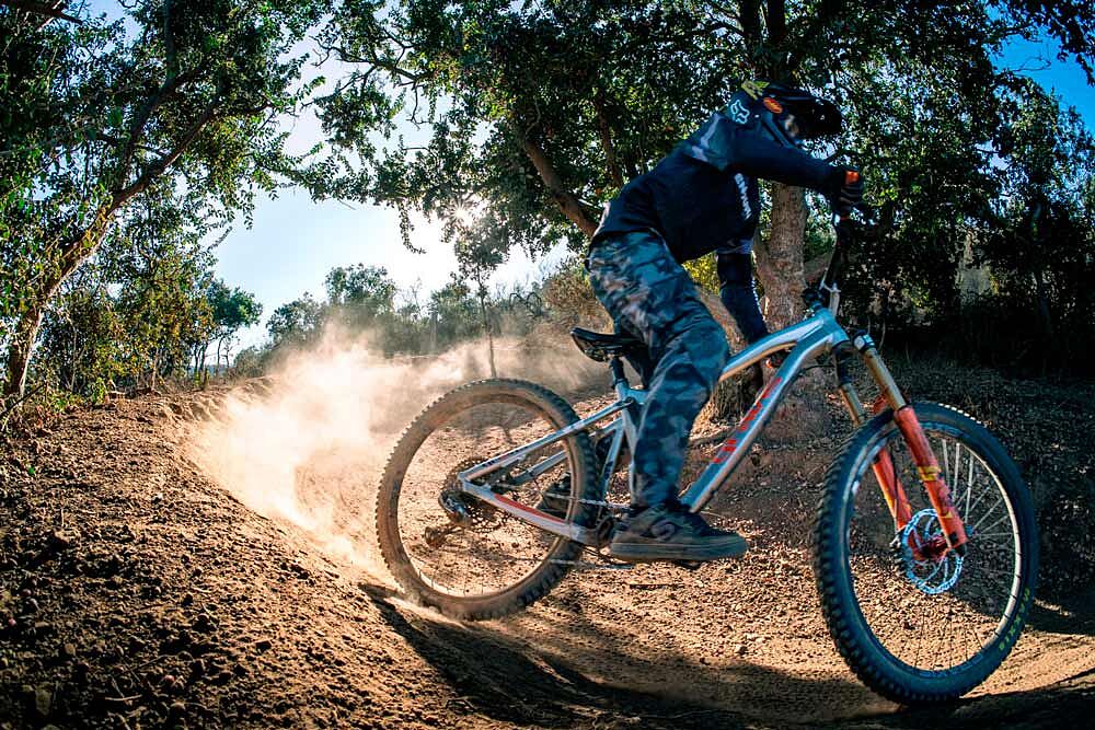 Montenbaik Enduro Junior Series Parque Ludiano